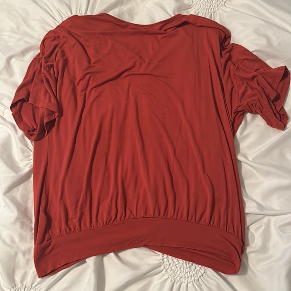 Woman's blouse - Picture 5 of 5